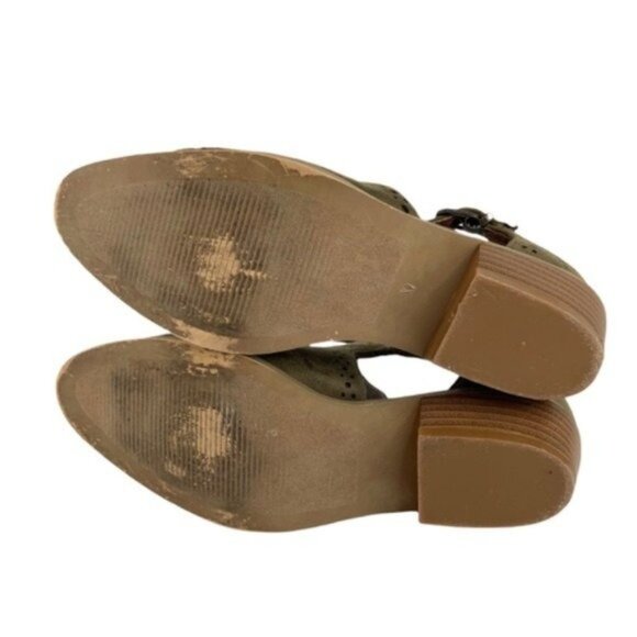 Boutique by Corkys Caged Ankle Bootie Green Faux Suede Pointed Toe Perforated - Picture 9 of 9